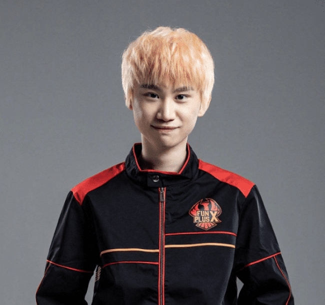 开云官网-EG轻取FPX，ShowMaker拿下关键大龙2025世界赛3:2（柏林）