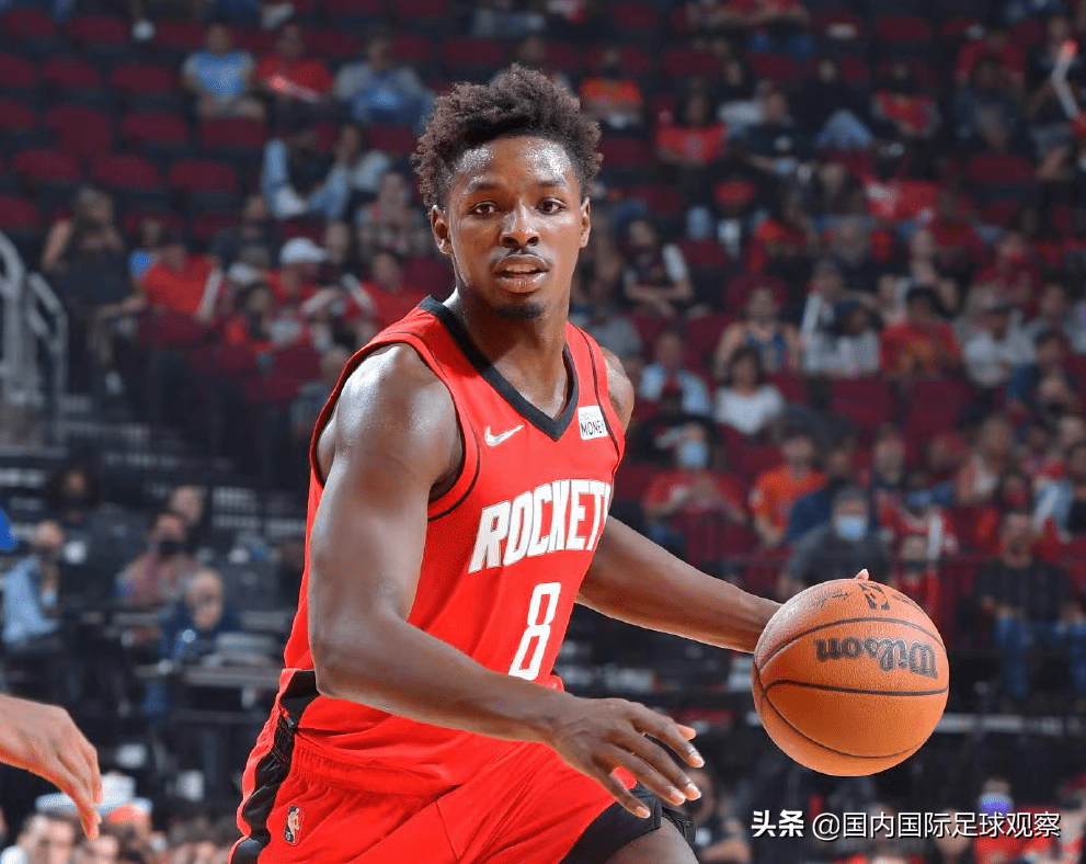 俄罗斯篮球超级联赛新一轮比赛结束，莫斯科火箭队获得连胜